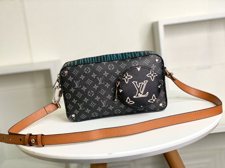 Louis Vuitton 秋冬新款相機包 官網定價73000 