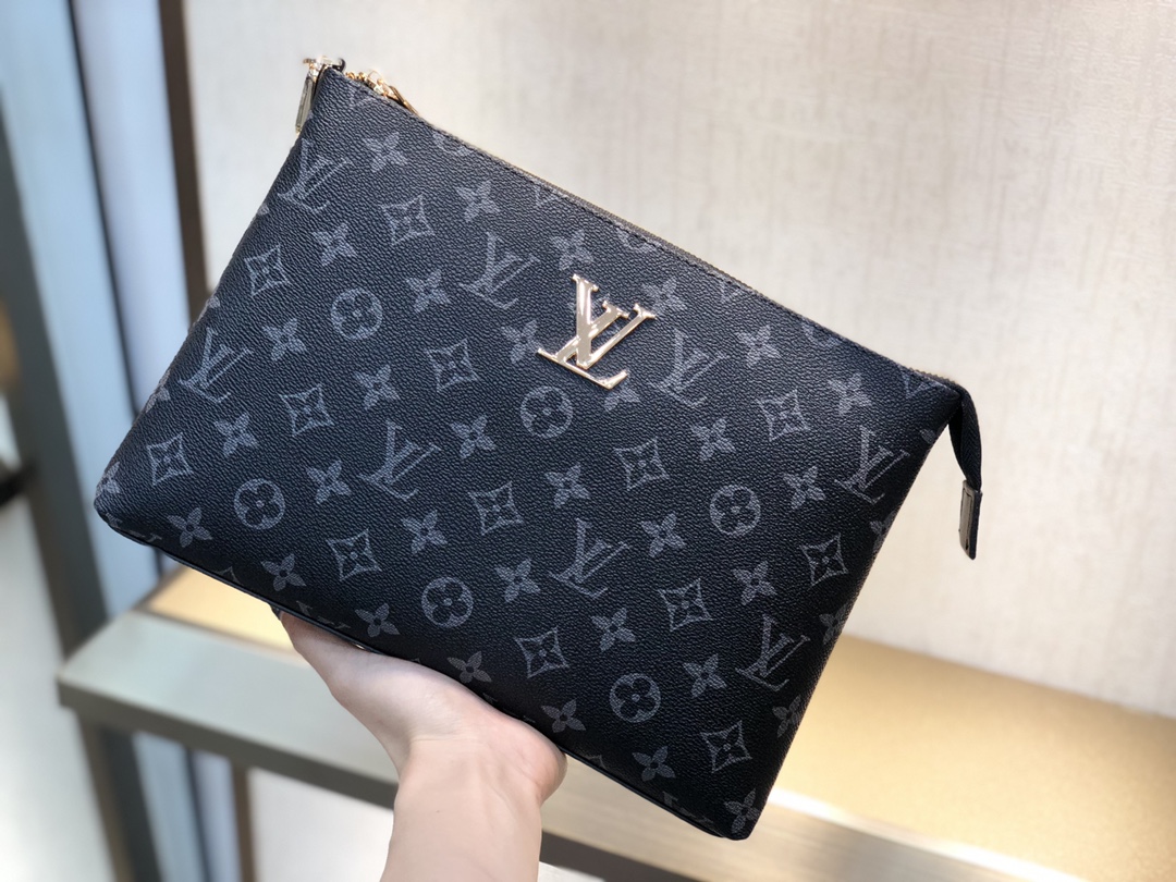 Louis Vuitton 熱銷基本款暗色男士手拿包