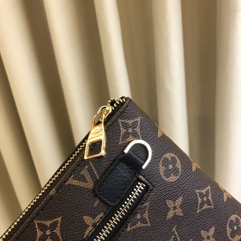 Louis Vuitton 簡約信封男士手拿包