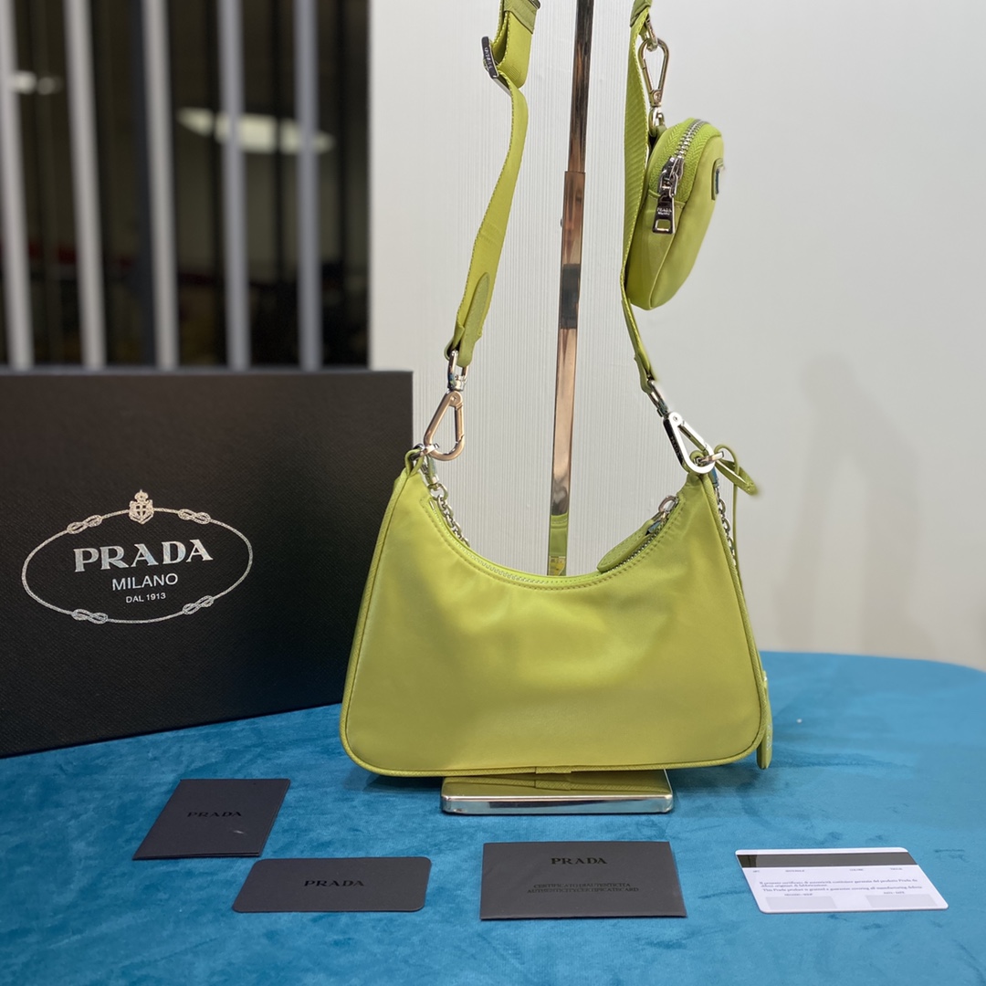 Prada 爆款3in1尼龍手提斜挎包