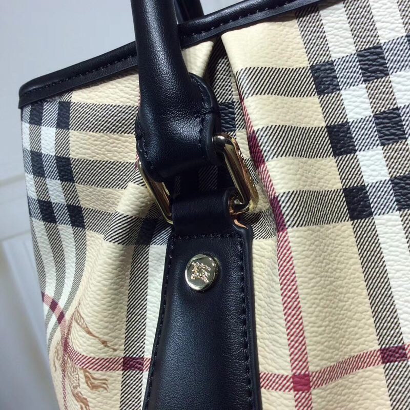 Burberry 經典花色大容量購物袋