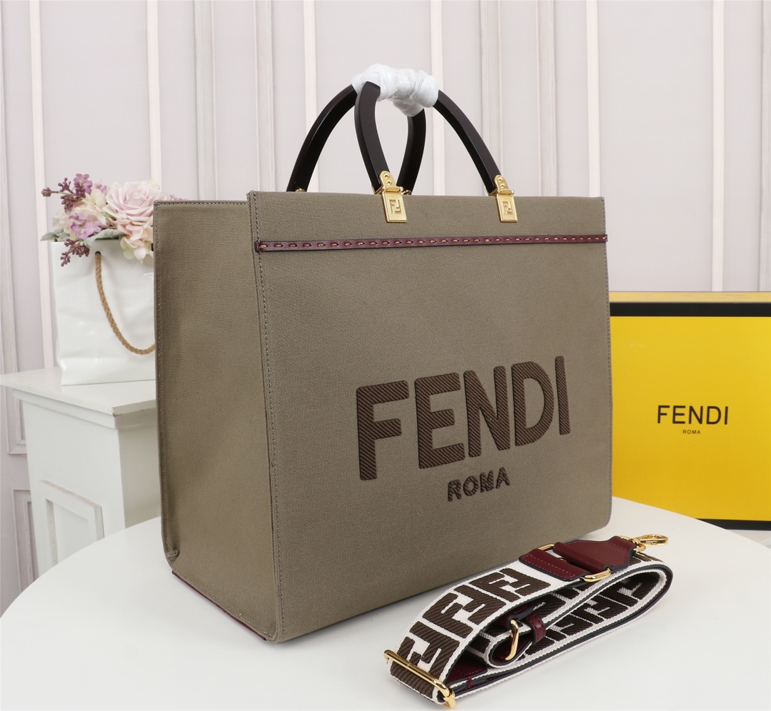 Fendi 頂級料件萬用購物袋