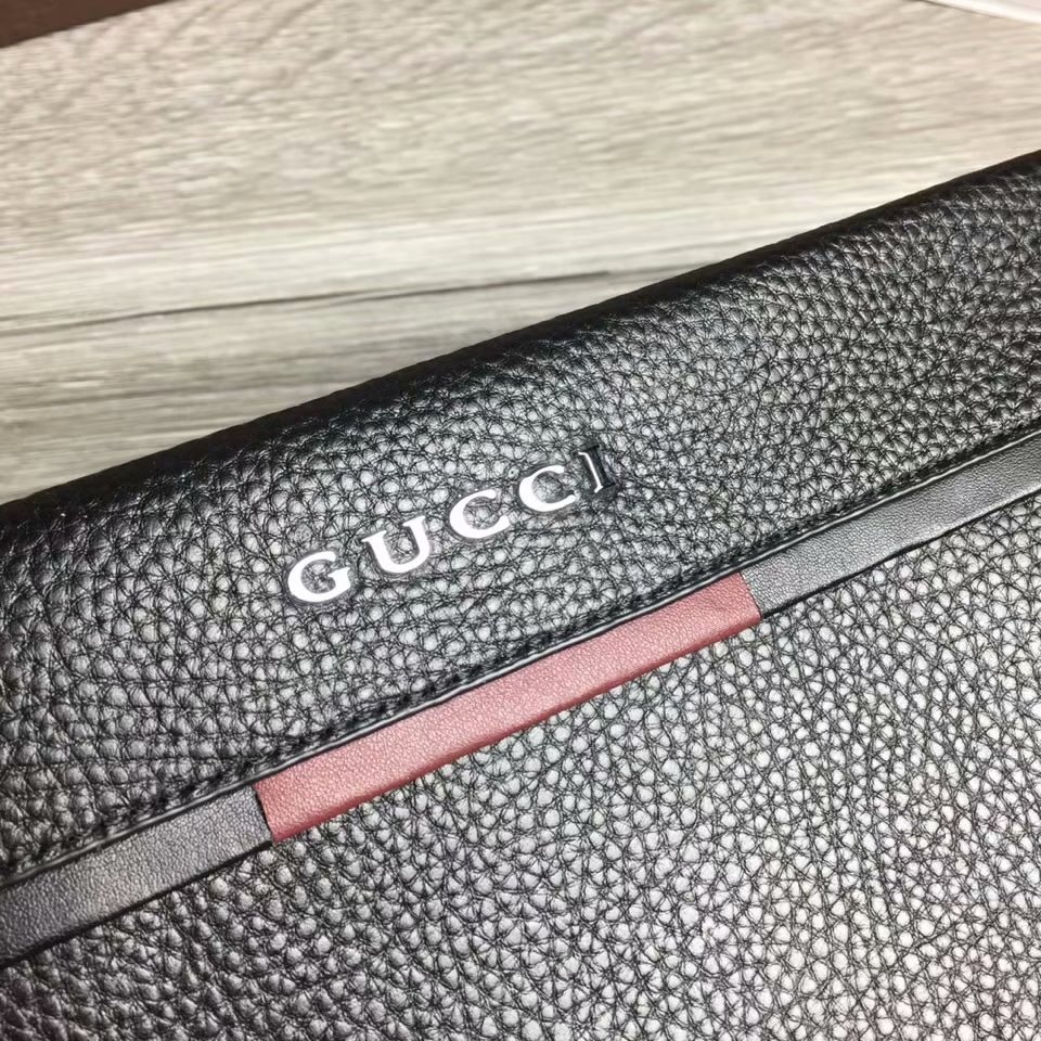 Gucci 基本款荔枝皮手拿包