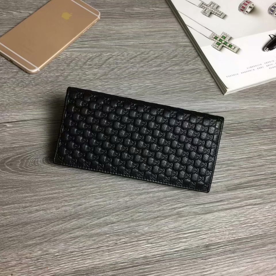 Gucci 滿版壓花小Logo長夾