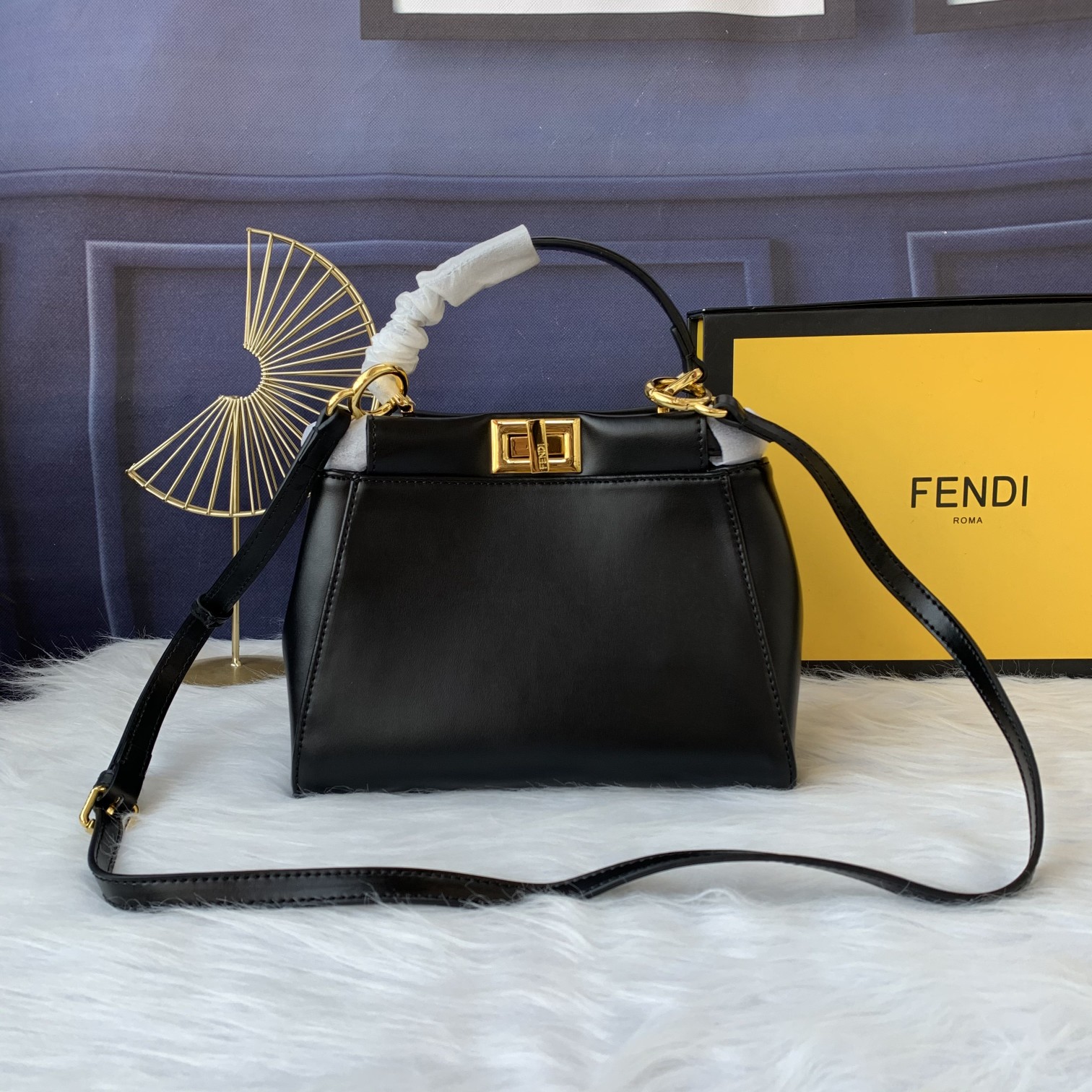 Fendi 超夯迷人小貓包