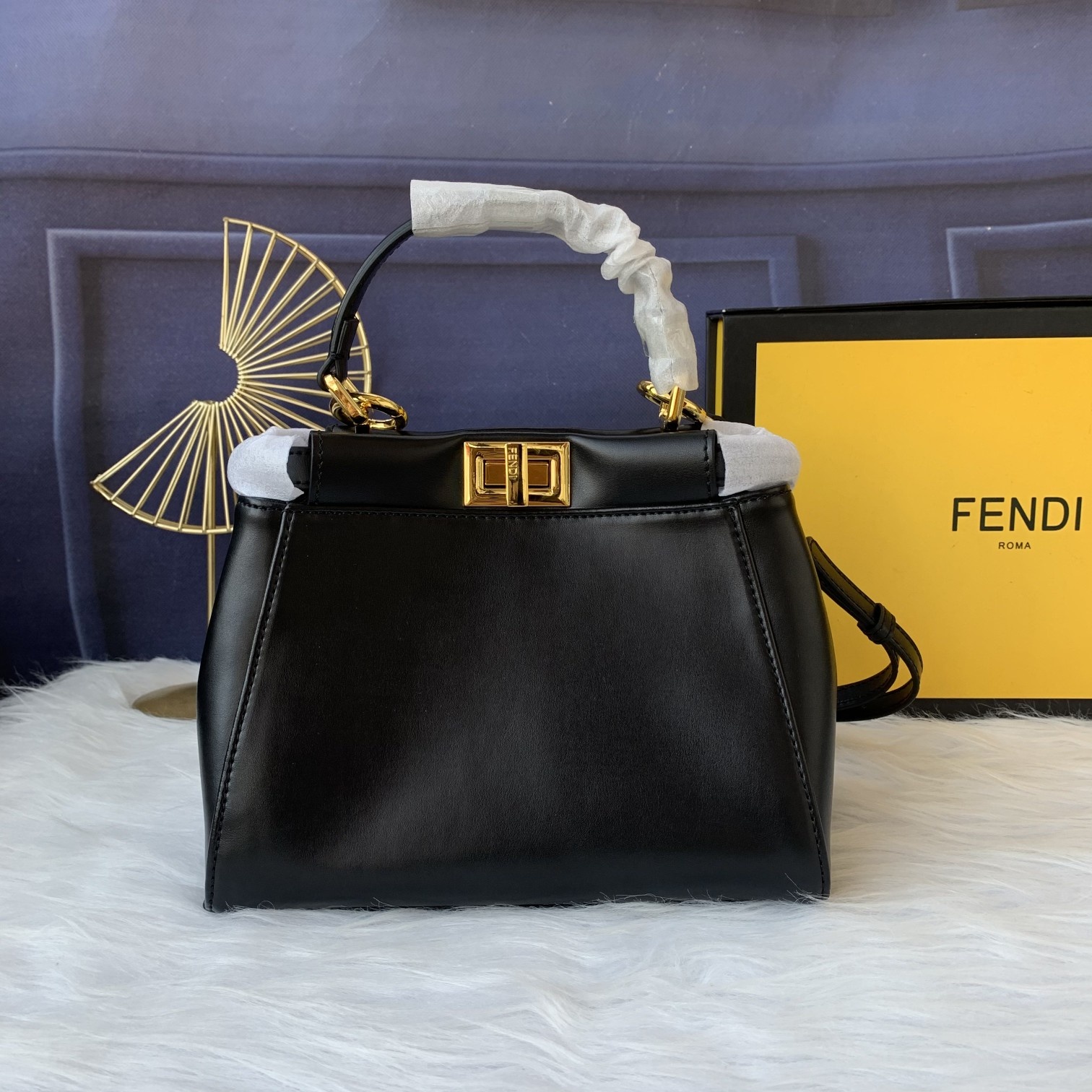 Fendi 超夯迷人小貓包