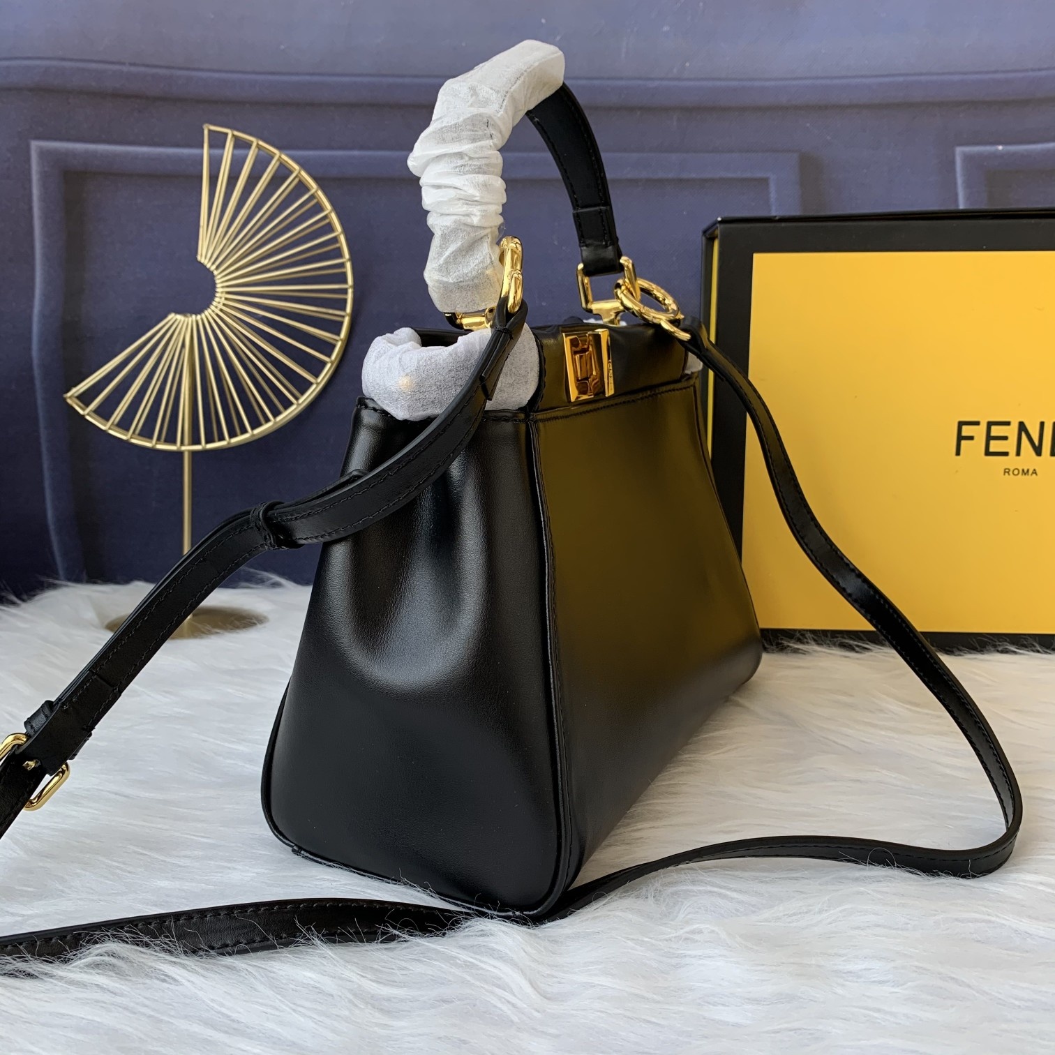 Fendi 超夯迷人小貓包