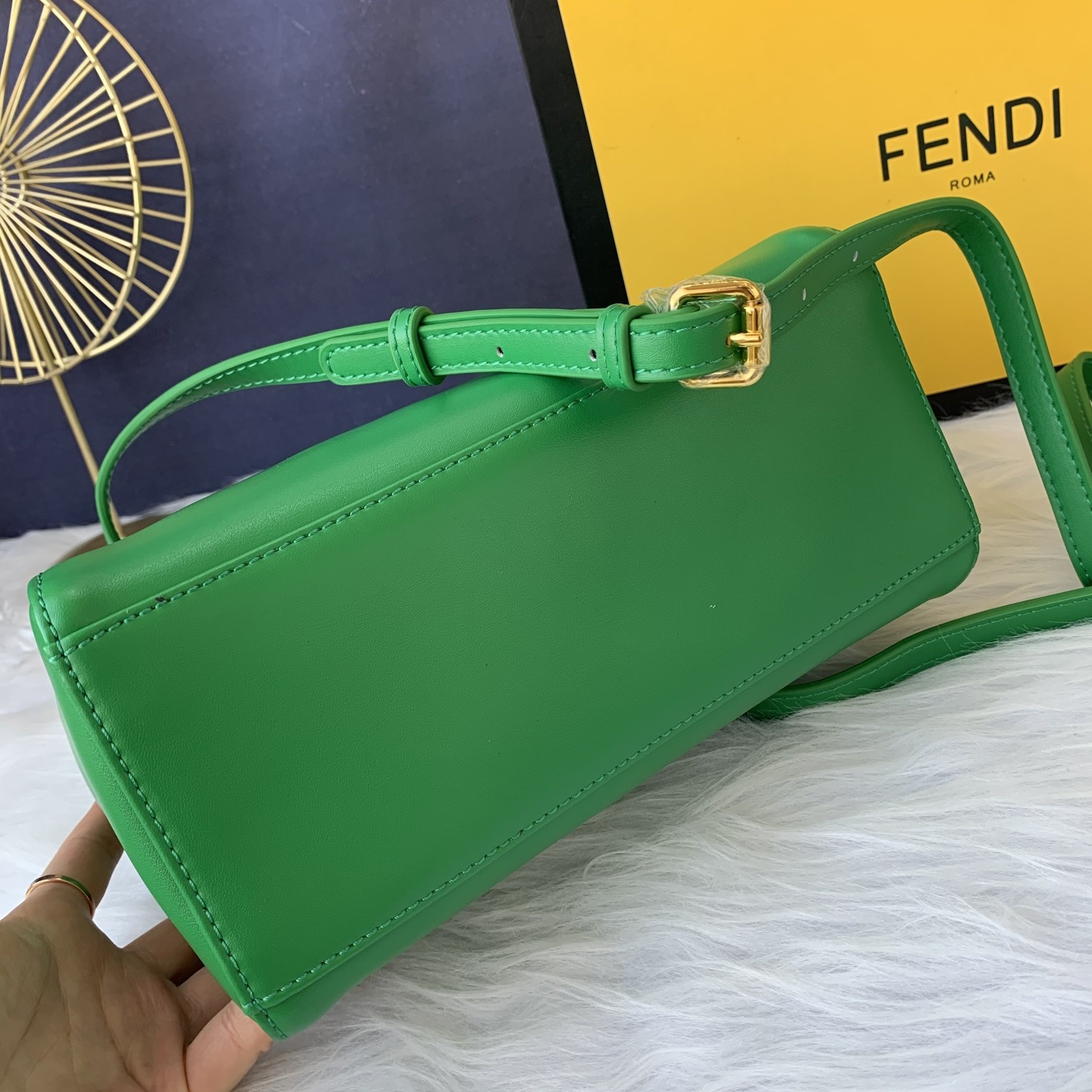 Fendi 超夯迷人小貓包