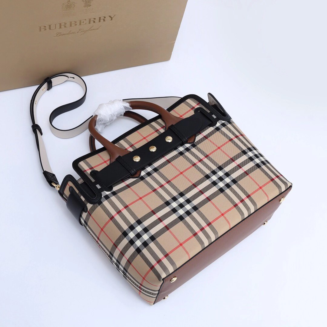 Burberry 爆款復古鉚釘手提包