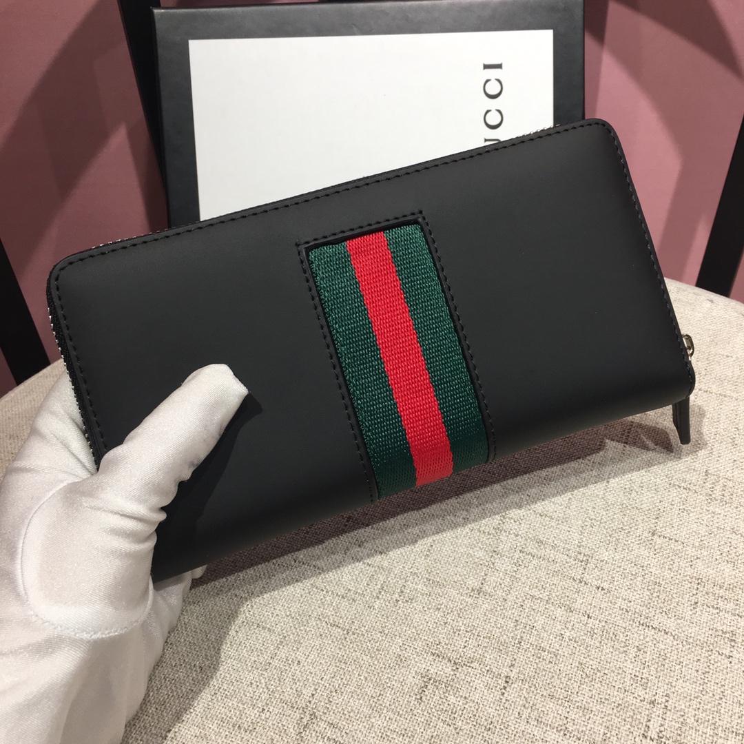 Gucci 蜜蜂刺繡單拉鍊長夾