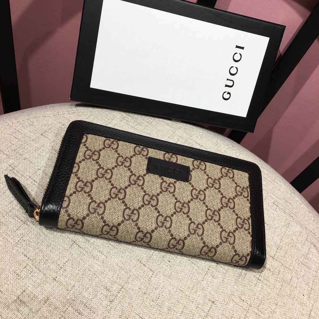 Gucci 經典GG帆布長夾