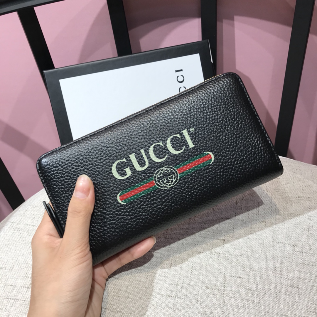 Gucci 精美Logo印花長夾