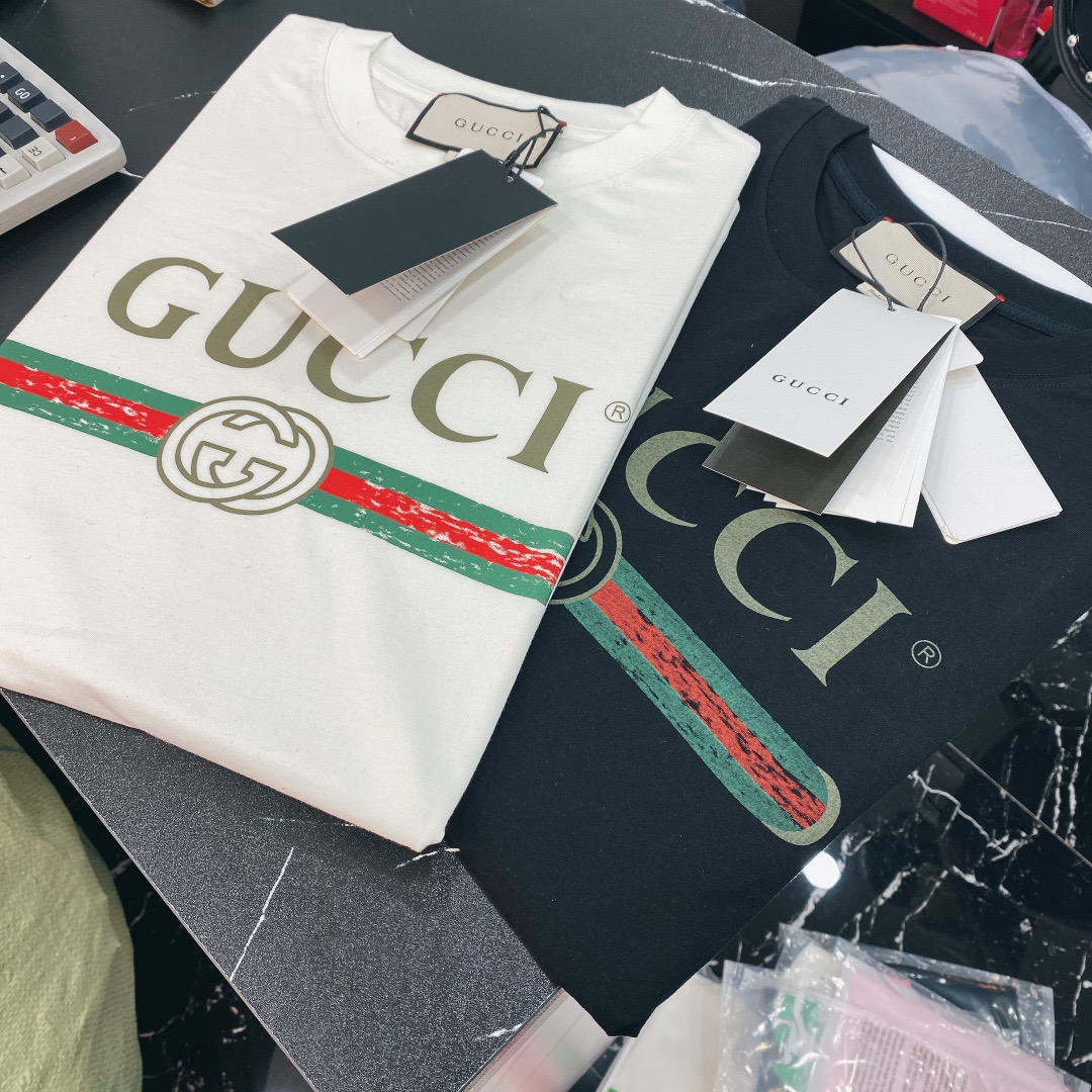 GUCCI 3D立體植絨品牌短袖