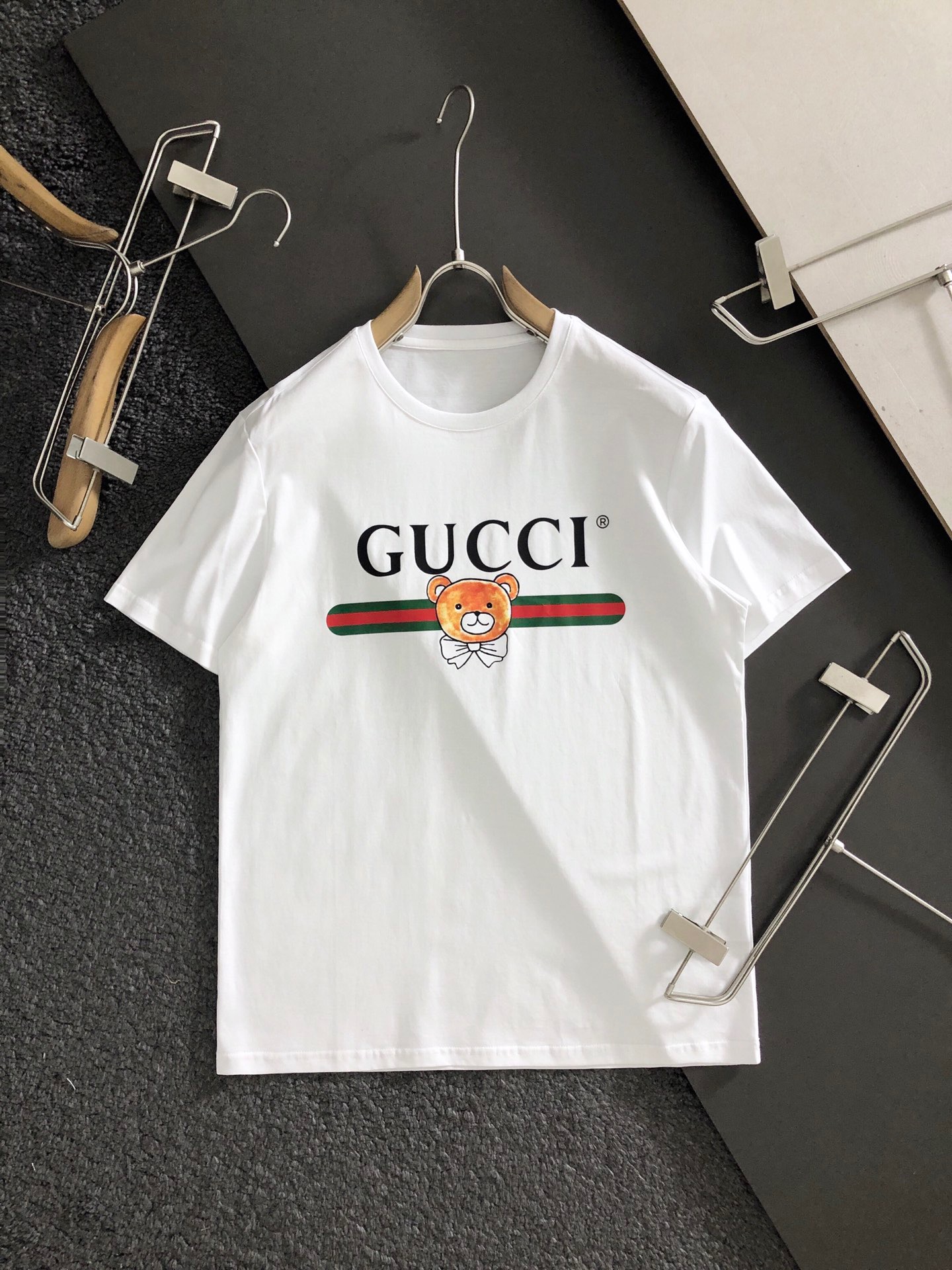 GUCCI 小熊字母休閒短TEE